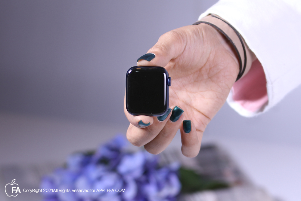 زیبایی اپل واچ سری 6 آلومینیوم آبی با بند اسپورت سیلیکونی